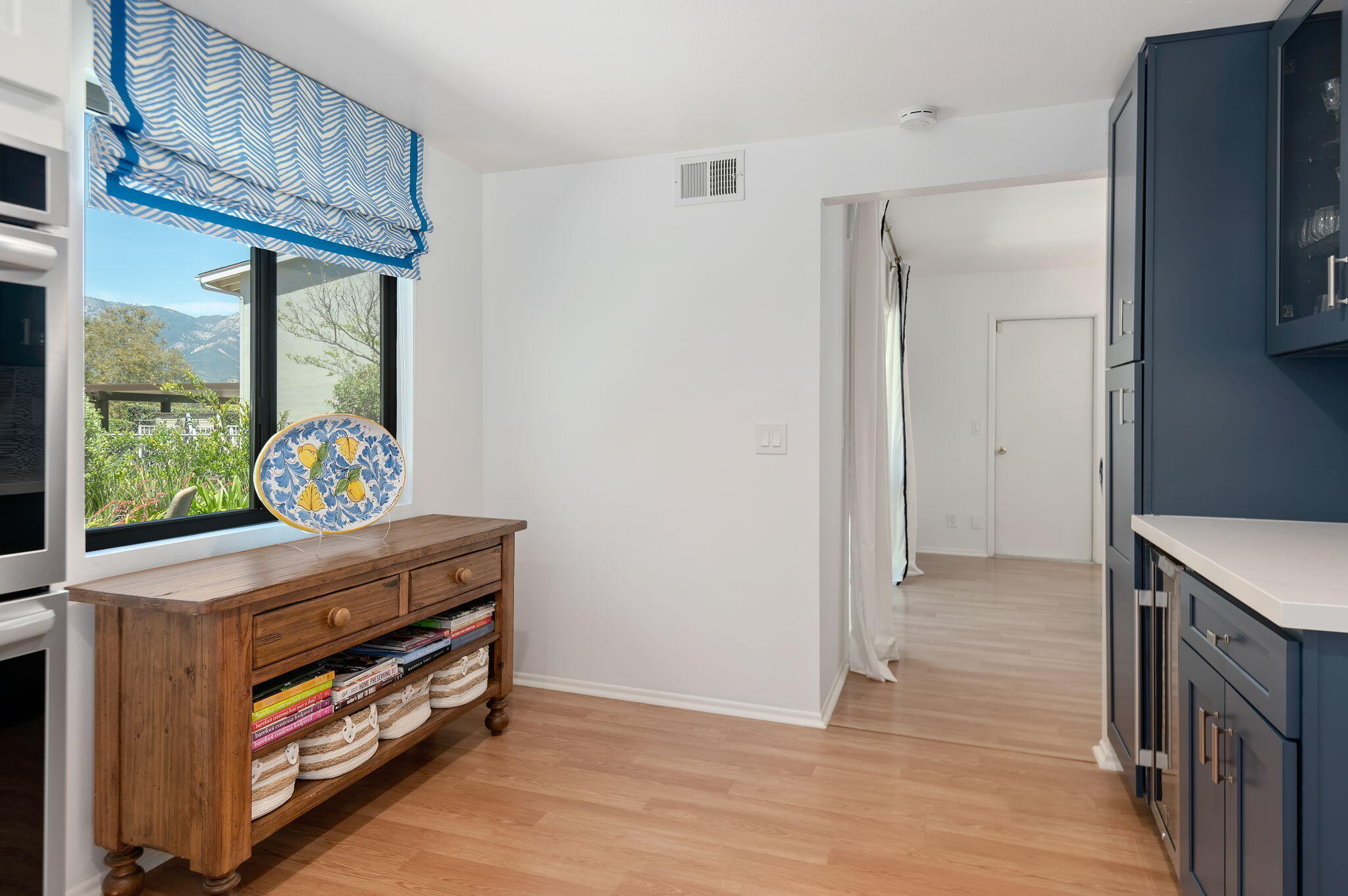 1102 Plaza Del Monte Santa Barbara, CA 93101 - Photo 19 of 53 Wine Frig and Spacious for Entertaining