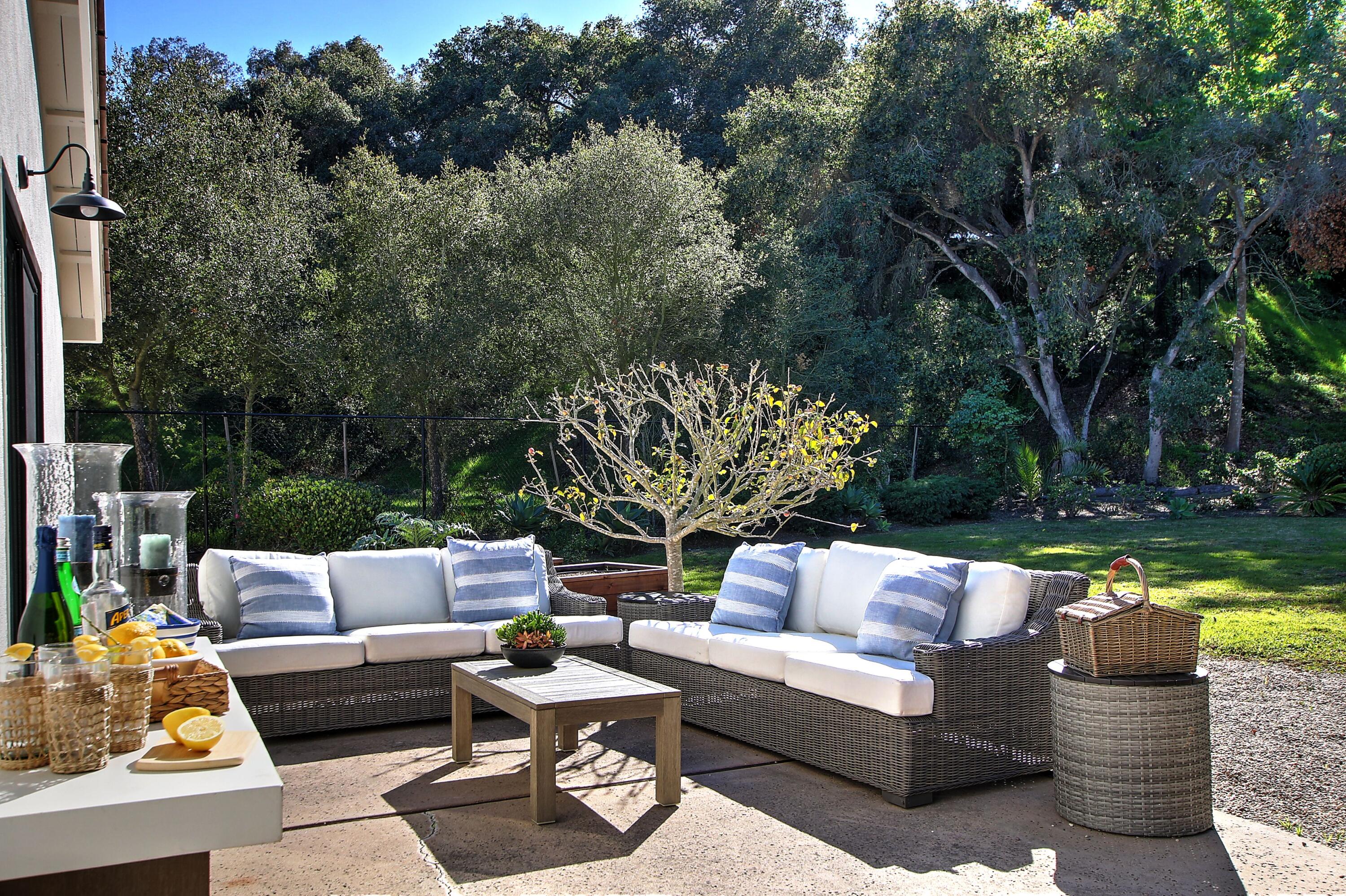 1102 Plaza Del Monte Santa Barbara, CA 93101 - Photo 25 of 53 Primary Patio