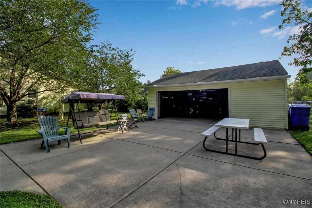 5804 Tonawanda Creek Road Pendleton, NY 14094 - Photo 5 of 46