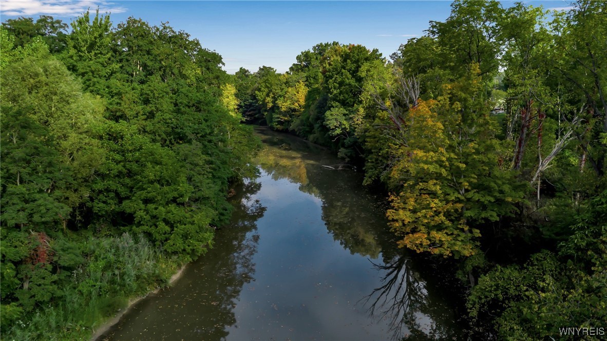 5804 Tonawanda Creek Road Pendleton, NY 14094 - Photo 10 of 46