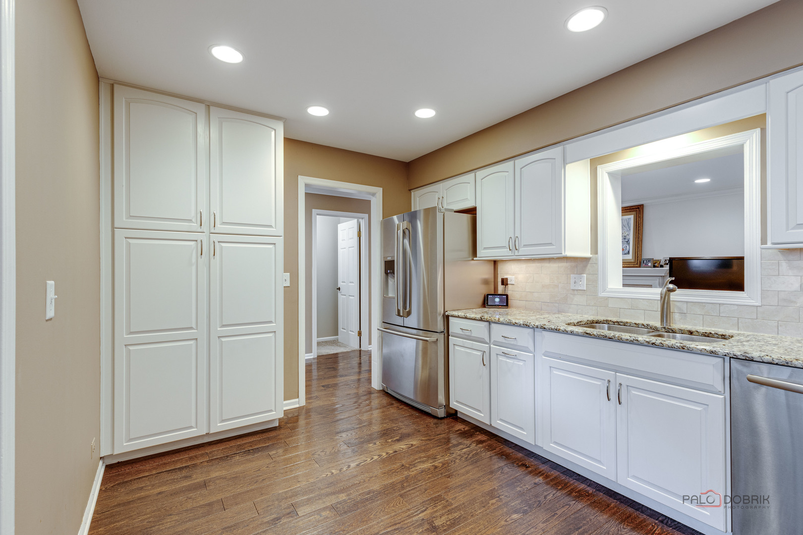 837 Suffield Square Lincolnshire, IL 60069 - Photo 6 of 30