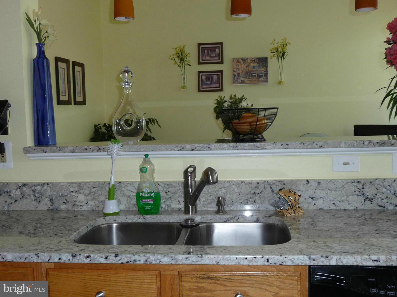 2117 Chippewa Place Silver Spring, MD 20906 - Photo 8 of 27 Kitchen