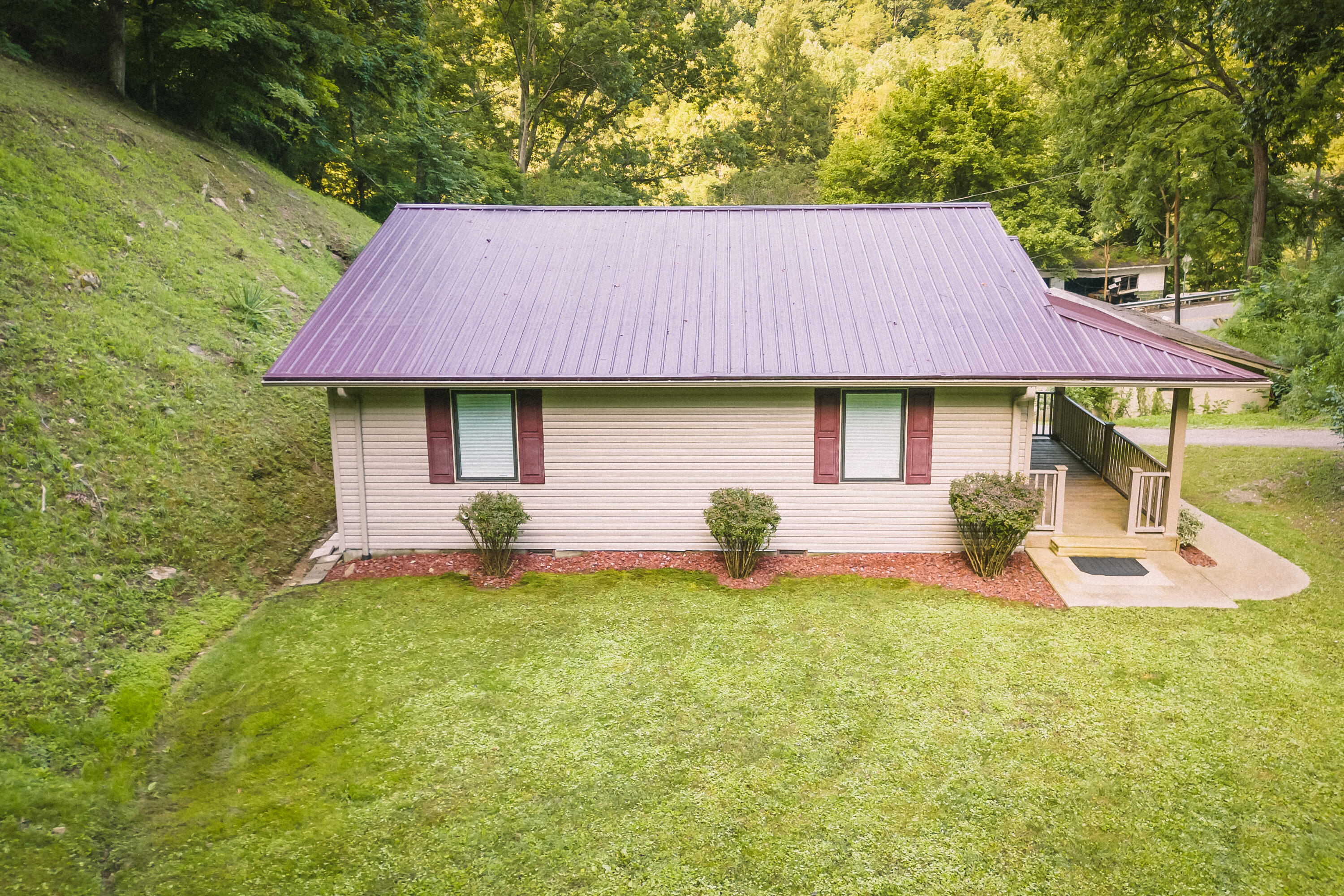 565 Toler Creek Road Harold, KY 41635 - Photo 8 of 39 DJI_0581