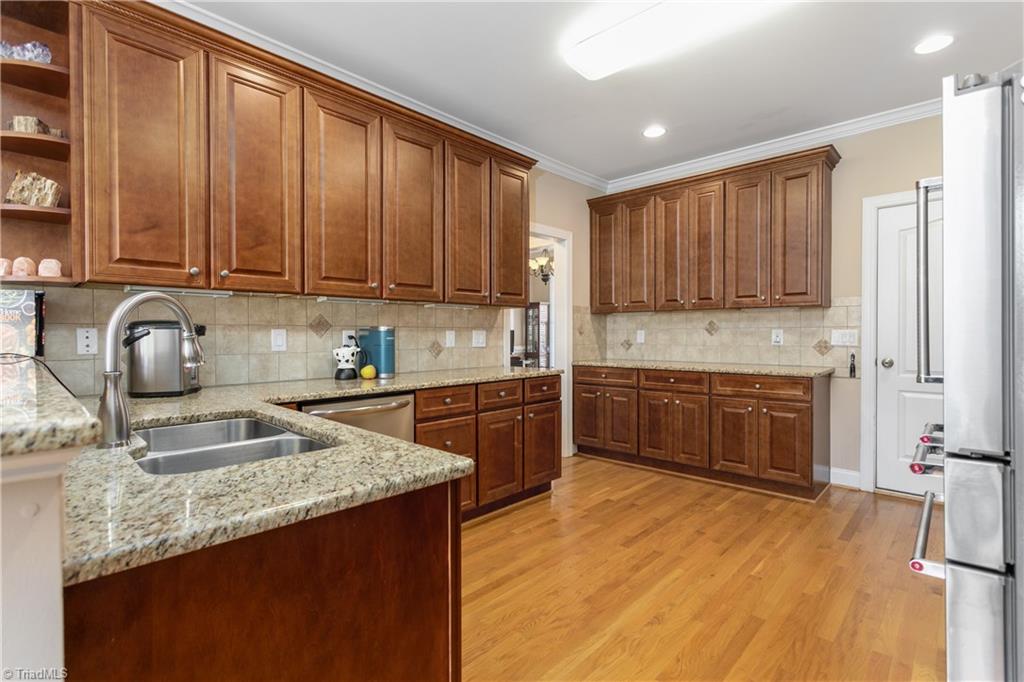 5710 Mabe Drive Oak Ridge, NC 27310 - Photo 15 of 50