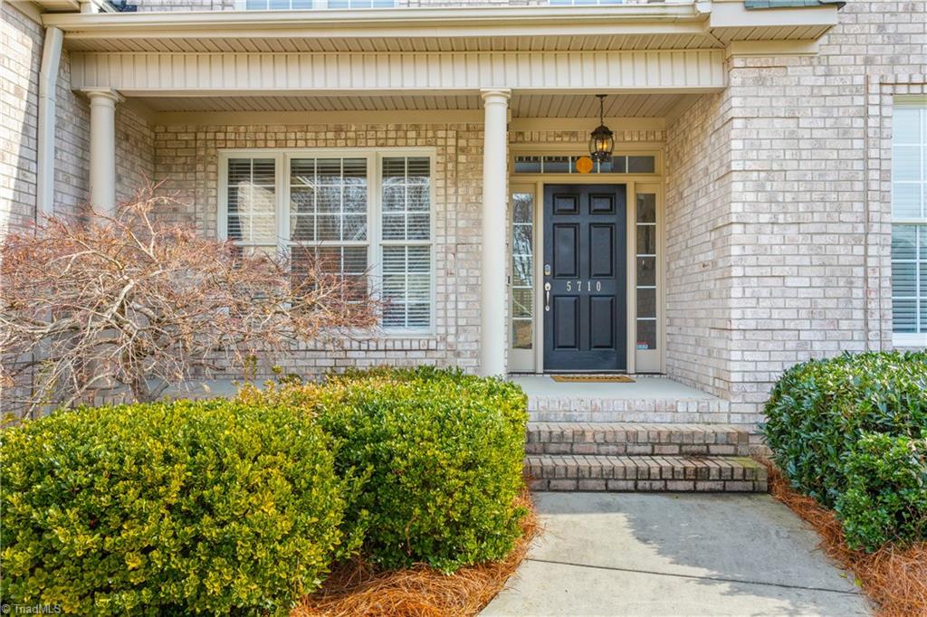 5710 Mabe Drive Oak Ridge, NC 27310 - Photo 4 of 50