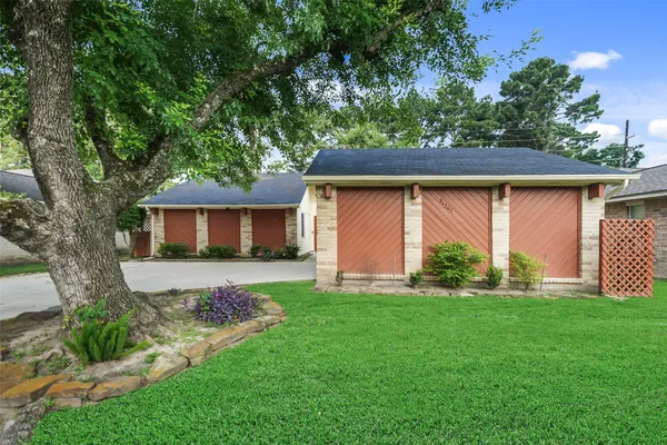 $234,000 | 21503 Bridgepoint Lane, Spring, TX 77388