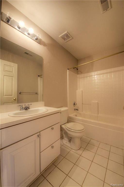 28126 Carlton Way Drive Novi, MI 48377 - Photo 35 of 43