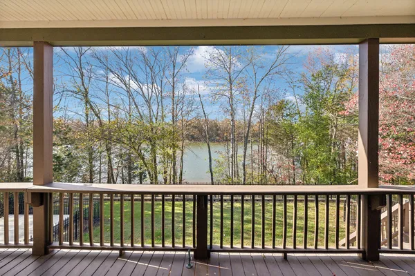 $799,900 | 101 Cypress Point Drive, Winchester, TN 37398