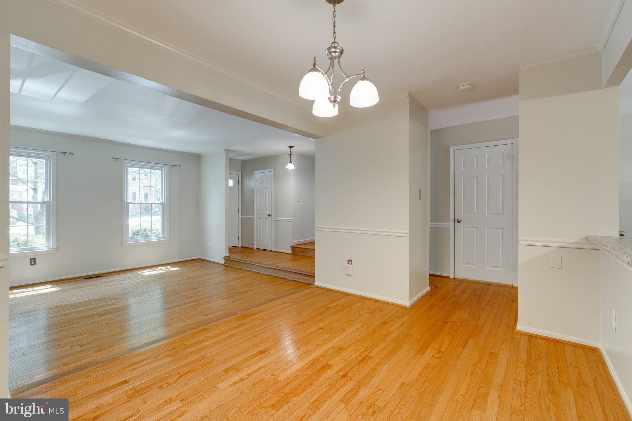 7906 Birchtree Court Springfield, VA 22152 - Photo 3 of 52 Gallery Image 3