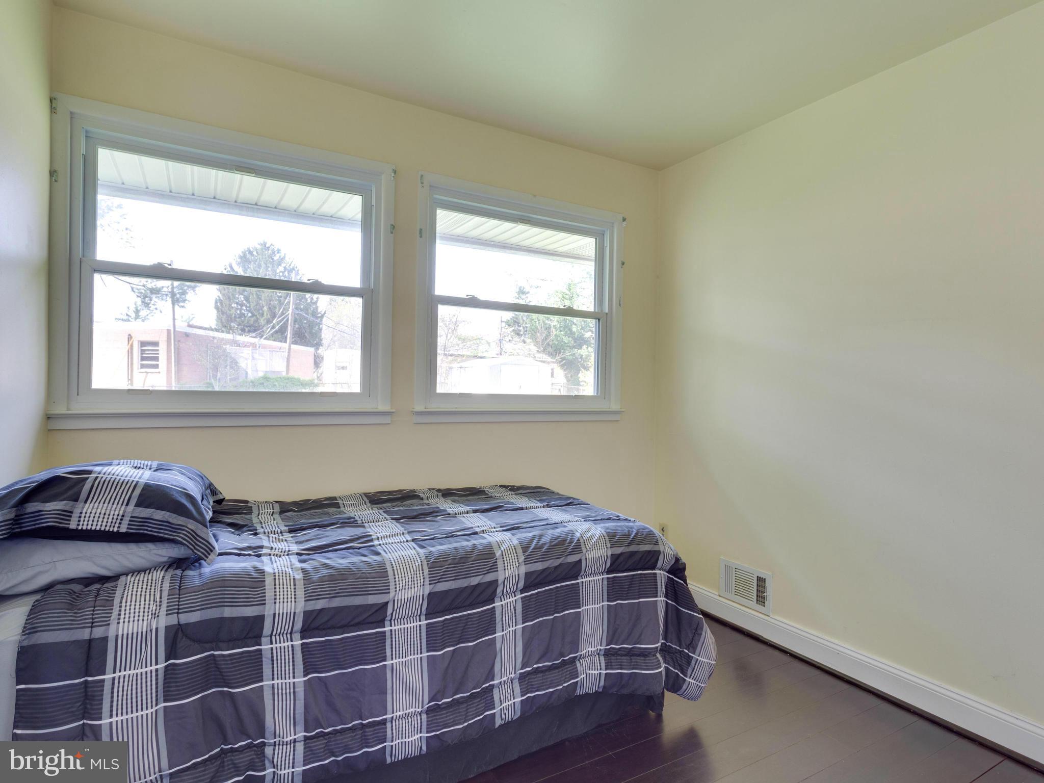 8013 Ellet Road Springfield, VA 22151 - Photo 19 of 30 Bedroom