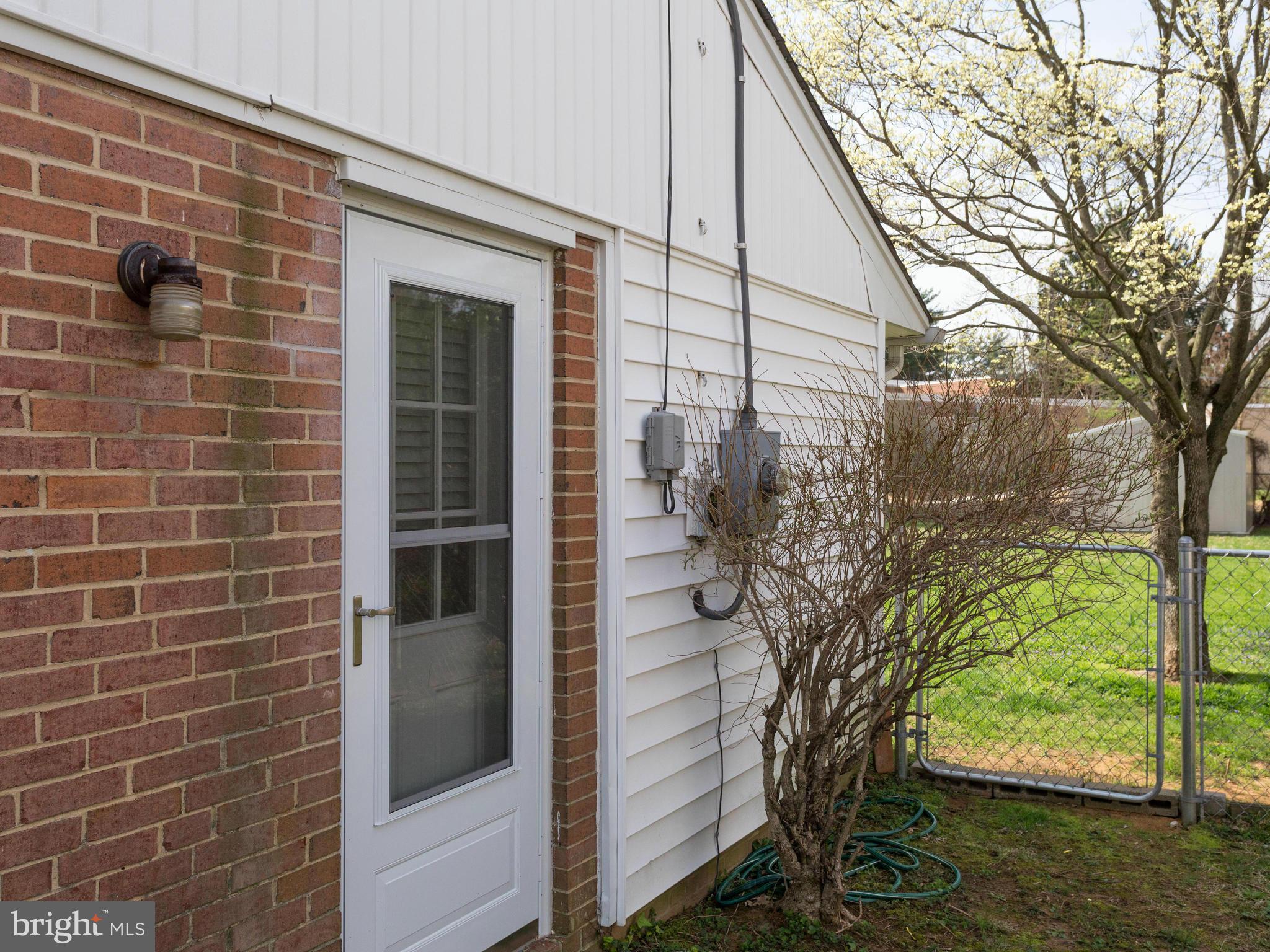 8013 Ellet Road Springfield, VA 22151 - Photo 24 of 30 Exterior (General)