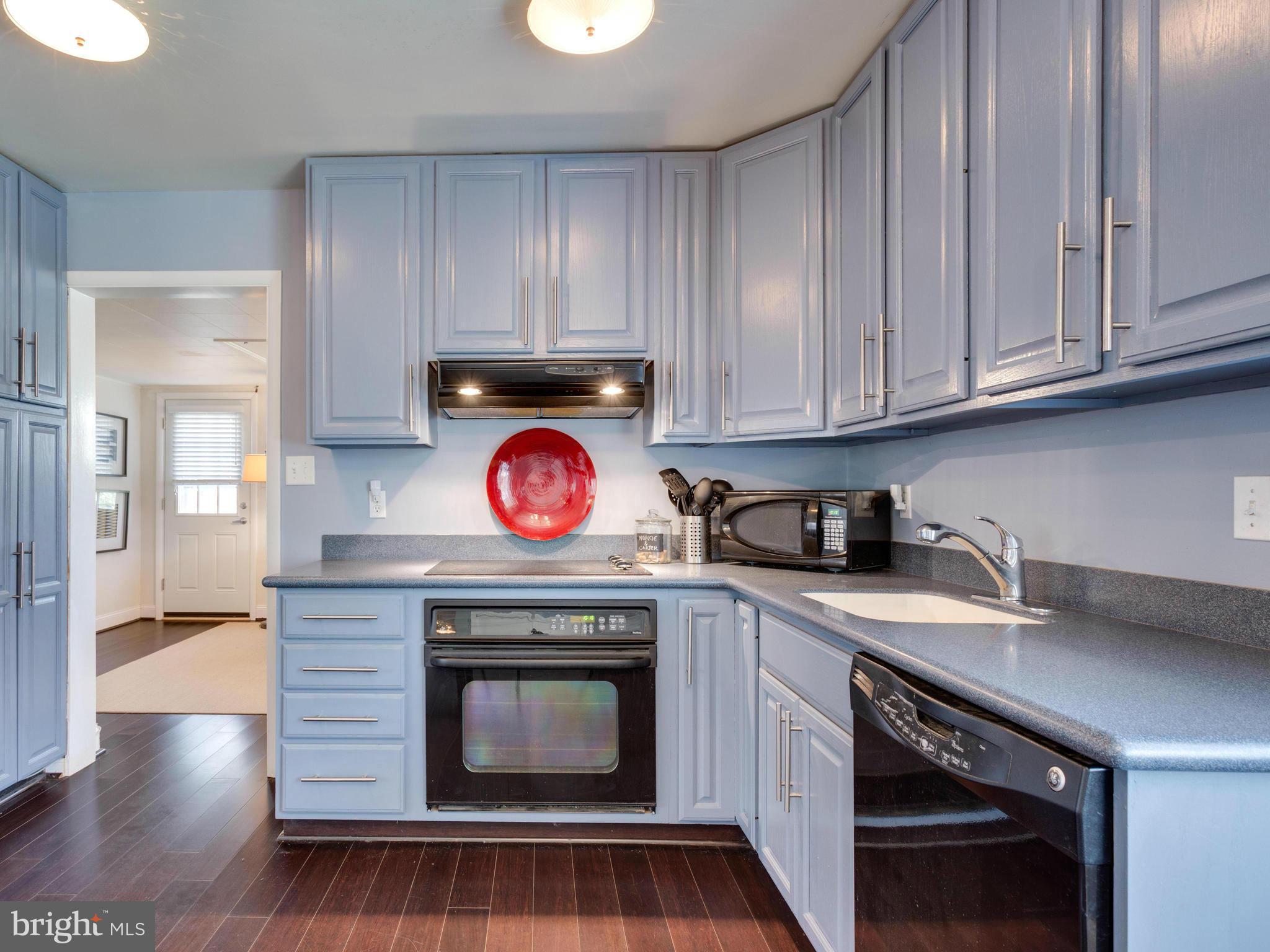 8013 Ellet Road Springfield, VA 22151 - Photo 5 of 30 Kitchen