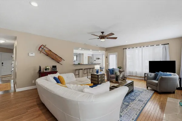 $664,900 | 1307 Cross Creek Road, Mahomet, IL 61853