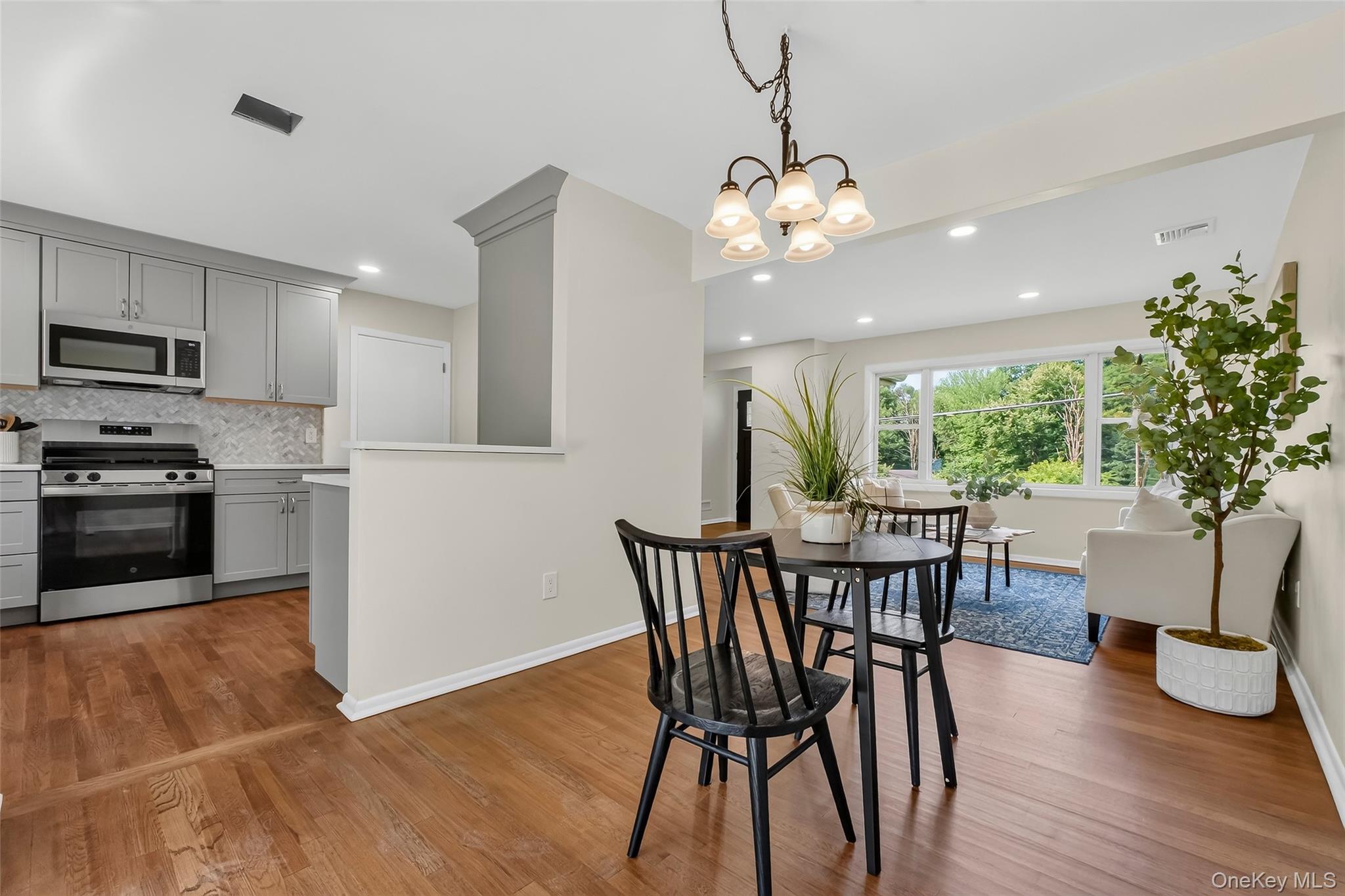 2536 Ridge Street Yorktown Heights, NY 10598 - Photo 6 of 15