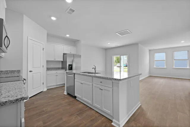 $457,400 | 192 Broadstone Drive, Summerville, SC 29486