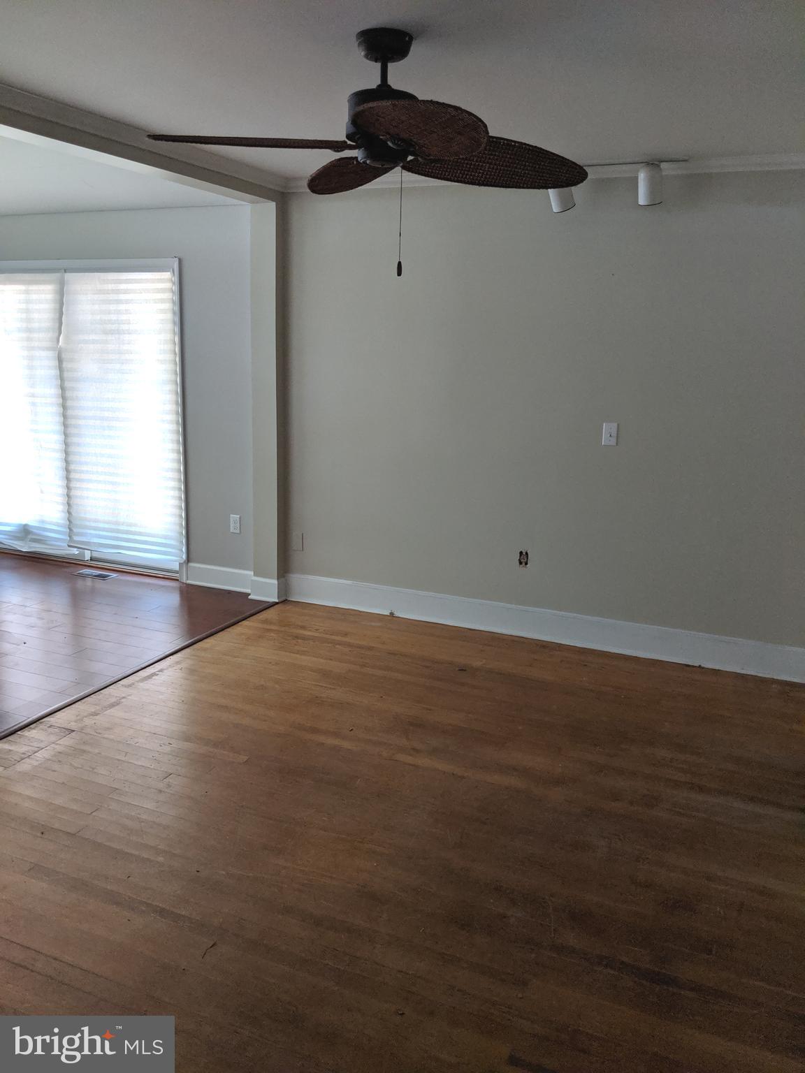 12 Nanticoke Road Cambridge, MD 21613 - Photo 6 of 34 Dining room