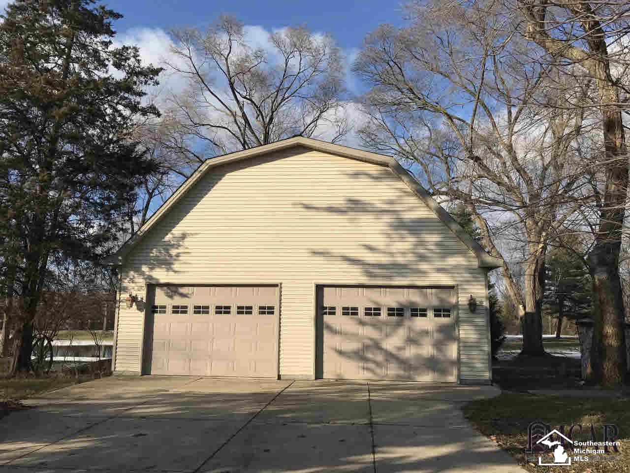 2300 South Custer Road Monroe, MI 48161 - Photo 4 of 10