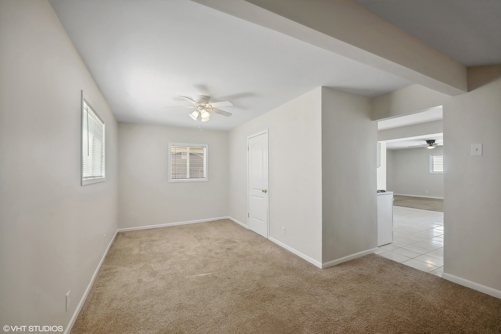 564 White Oak Road Bolingbrook, IL 60440 - Photo 6 of 14