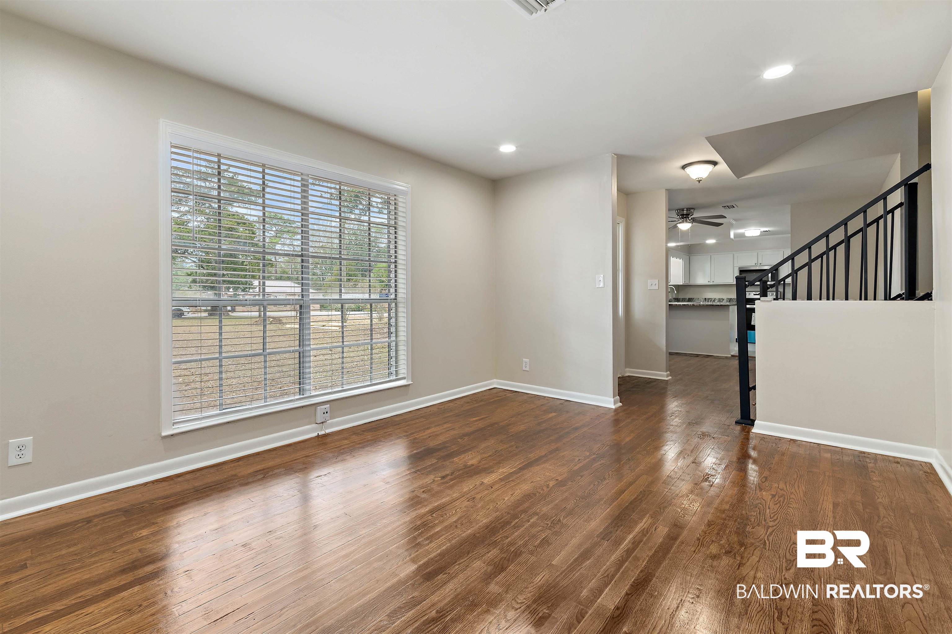 17 Lee Circle Spanish Fort, AL 36527 - Photo 7 of 28