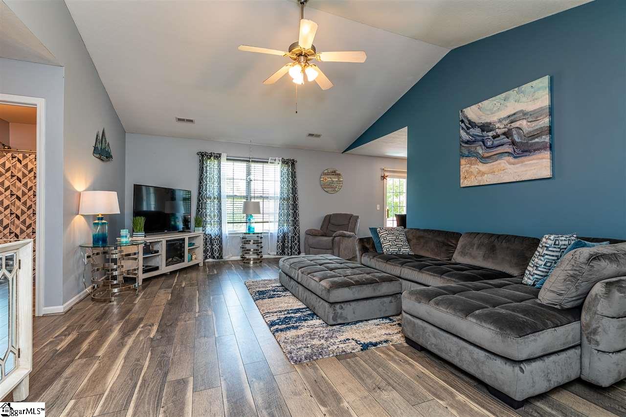 113 Wild Turkey Road Williamston, SC 29697 - Photo 6 of 32 Gallery Image 6