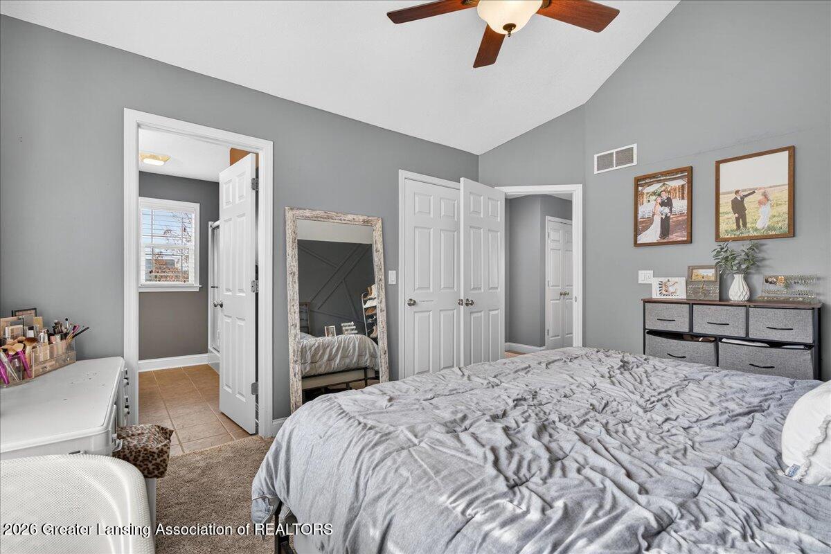 5980 Troyes Road East Lansing, MI 48823 - Photo 33 of 44 40-Media Jett - 15