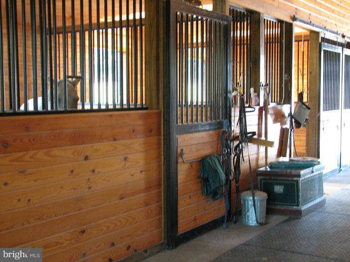 7330 Dudie Road Marshall, VA 20115 - Photo 21 of 30 View