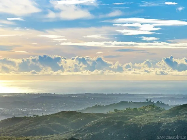 $1,590,000 | 29190 Crystal Ridge Court, Escondido, CA 92026