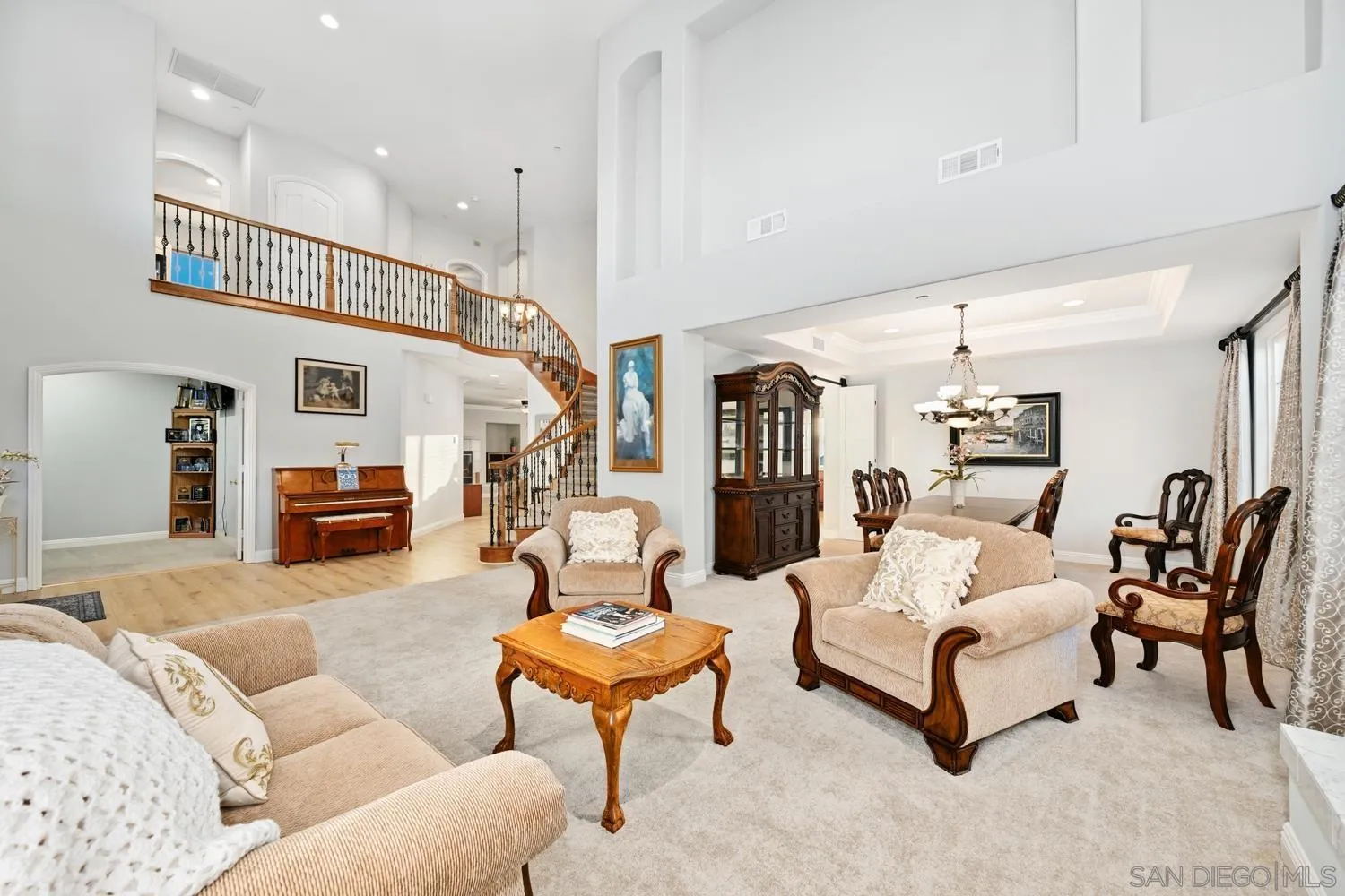 29190 Crystal Ridge Court Escondido, CA 92026 - Photo 7 of 62