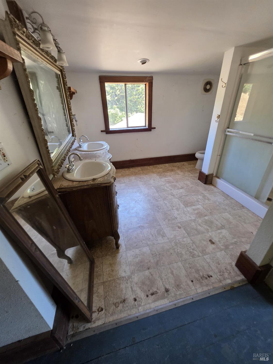 13333 Low Gap Road Ukiah, CA 95482 - Photo 20 of 50