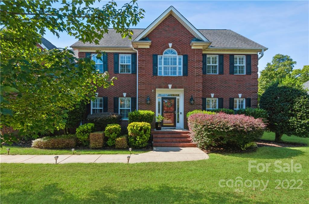 234 Falcons Ridge, Unit 30 Matthews, NC 28104 - Photo 1 of 36 Gallery Image 1