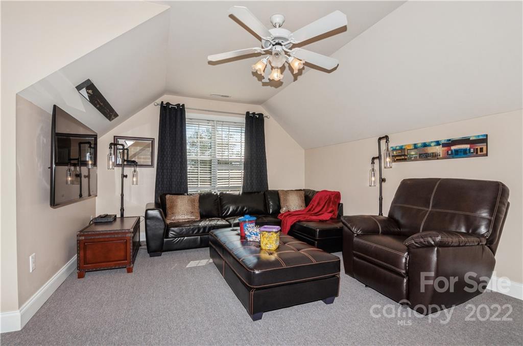 234 Falcons Ridge, Unit 30 Matthews, NC 28104 - Photo 25 of 36 Gallery Image 25