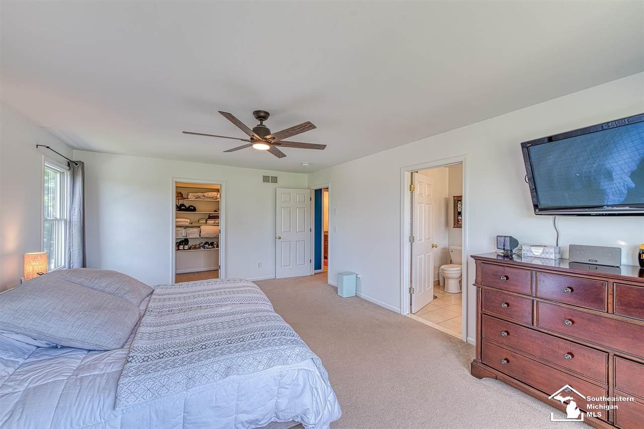 606 Ridge Point Drive Dundee, MI 48131 - Photo 30 of 43