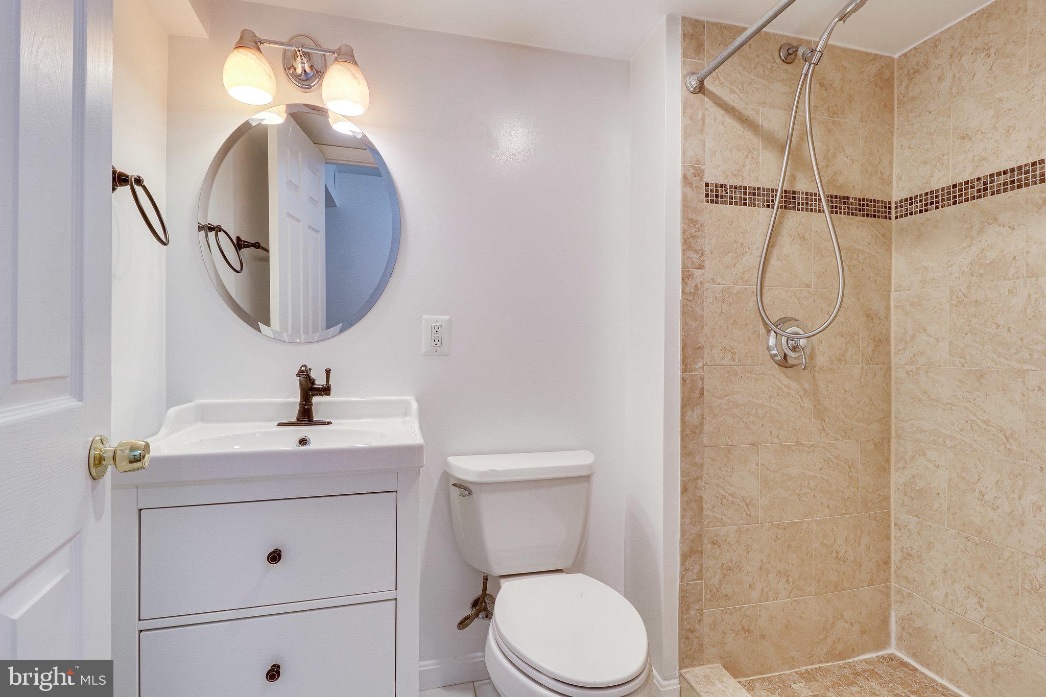 9517 Kirkfield Road Burke, VA 22015 - Photo 36 of 79 Gallery Image 36
