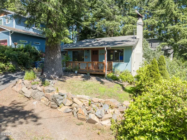 $389,000 | 7185 Church Avenue, Gleneden Beach, OR 97388