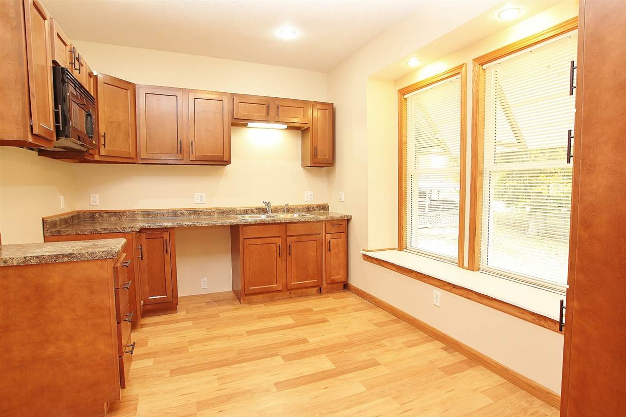 260 Front Street Rome City, IN 46784 - Photo 11 of 23