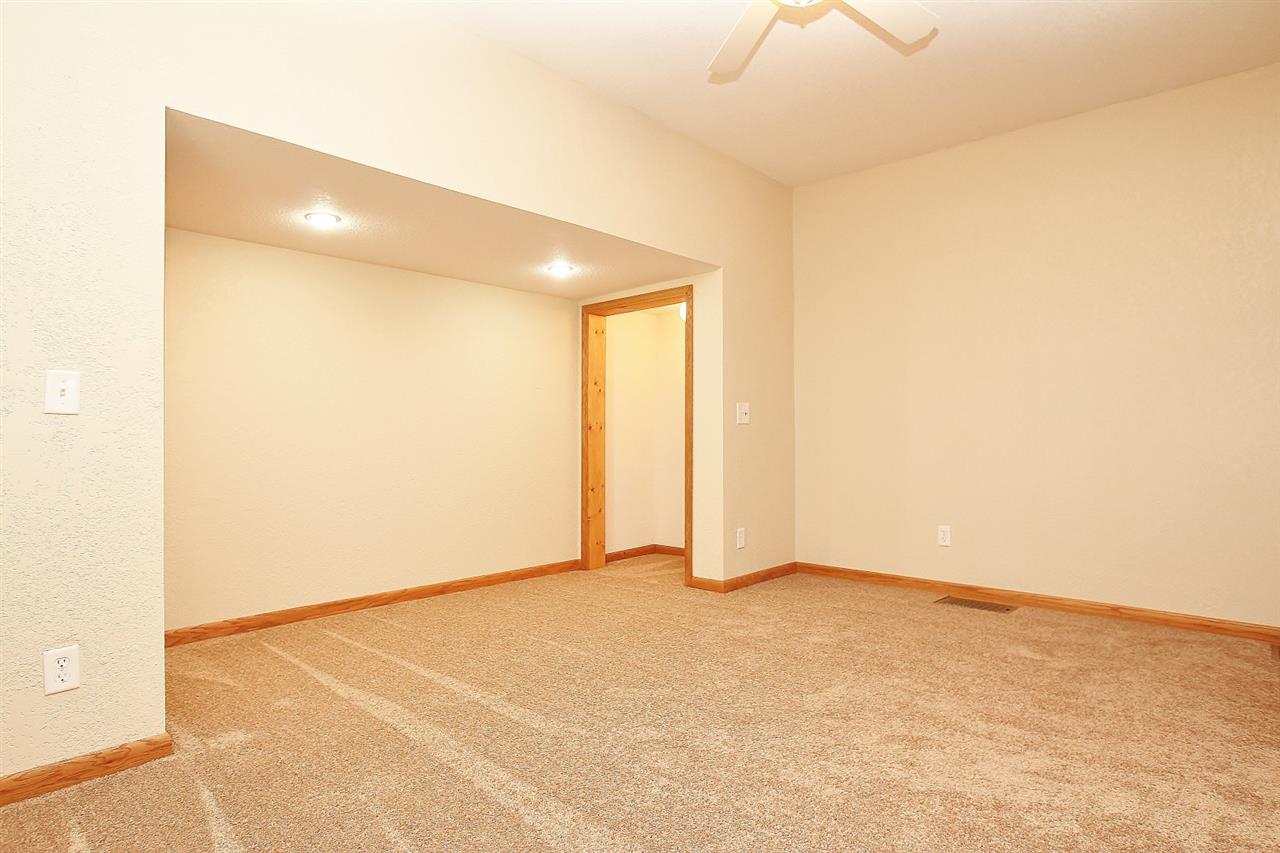 260 Front Street Rome City, IN 46784 - Photo 14 of 23