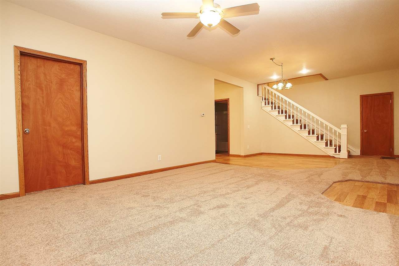 260 Front Street Rome City, IN 46784 - Photo 4 of 23