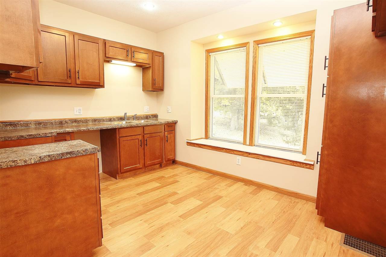 260 Front Street Rome City, IN 46784 - Photo 10 of 23