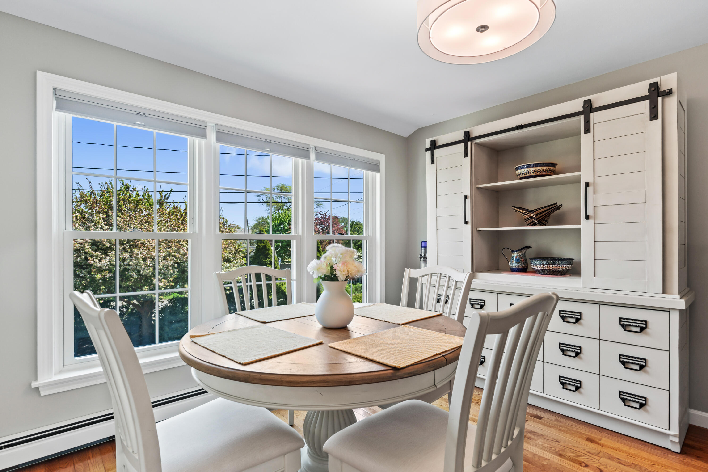 9 Long Beach Avenue, Unit 12 York, ME 03909 - Photo 16 of 34 Dinning Area