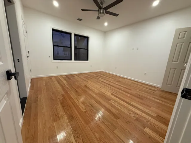 $3,200 | 23 East 44th Street, Unit 2, Bayonne, NJ 07002