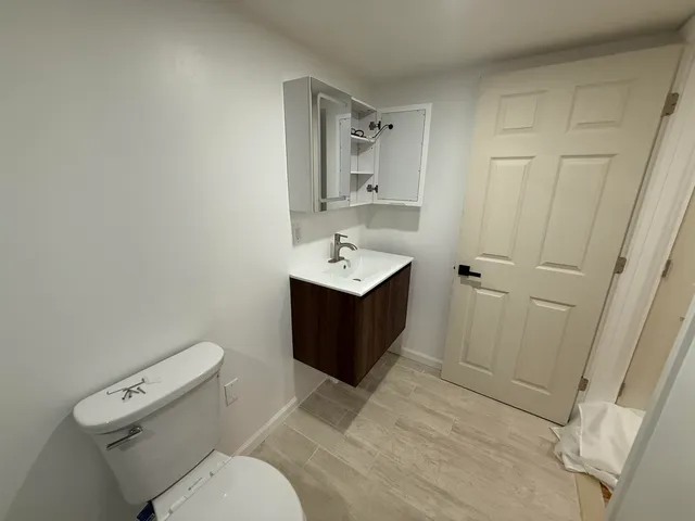 $3,200 | 23 East 44th Street, Unit 2, Bayonne, NJ 07002