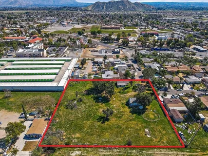 $998,000 | 4077 Riverview Drive, Riverside, CA 92509