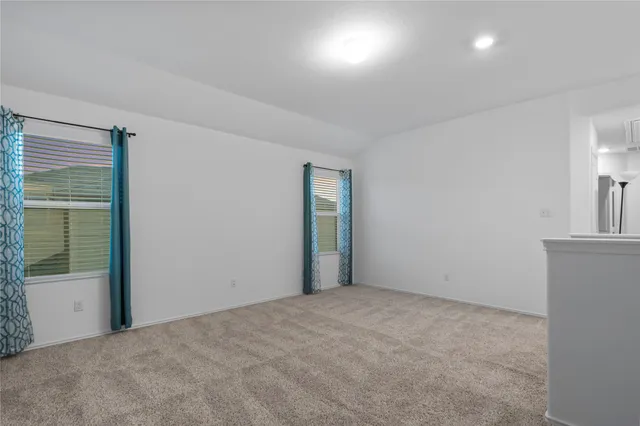 $2,250 | 148 Rowdy Yates Way, Jarrell, TX 76537