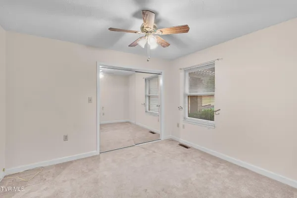 $429,900 | 1401 Brookfield Drive, Morristown, TN 37814