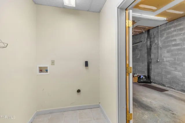 $469,900 | 1401 Brookfield Drive, Morristown, TN 37814