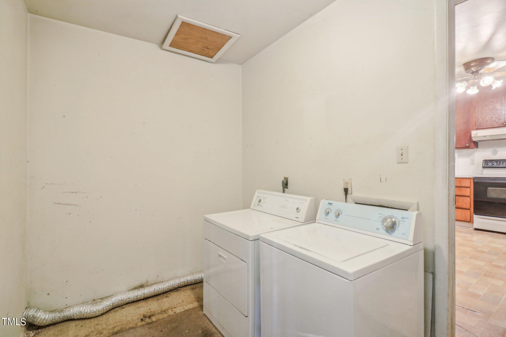916 Chatham Lane Raleigh, NC 27610 - Photo 12 of 23 Chatham Ln-014