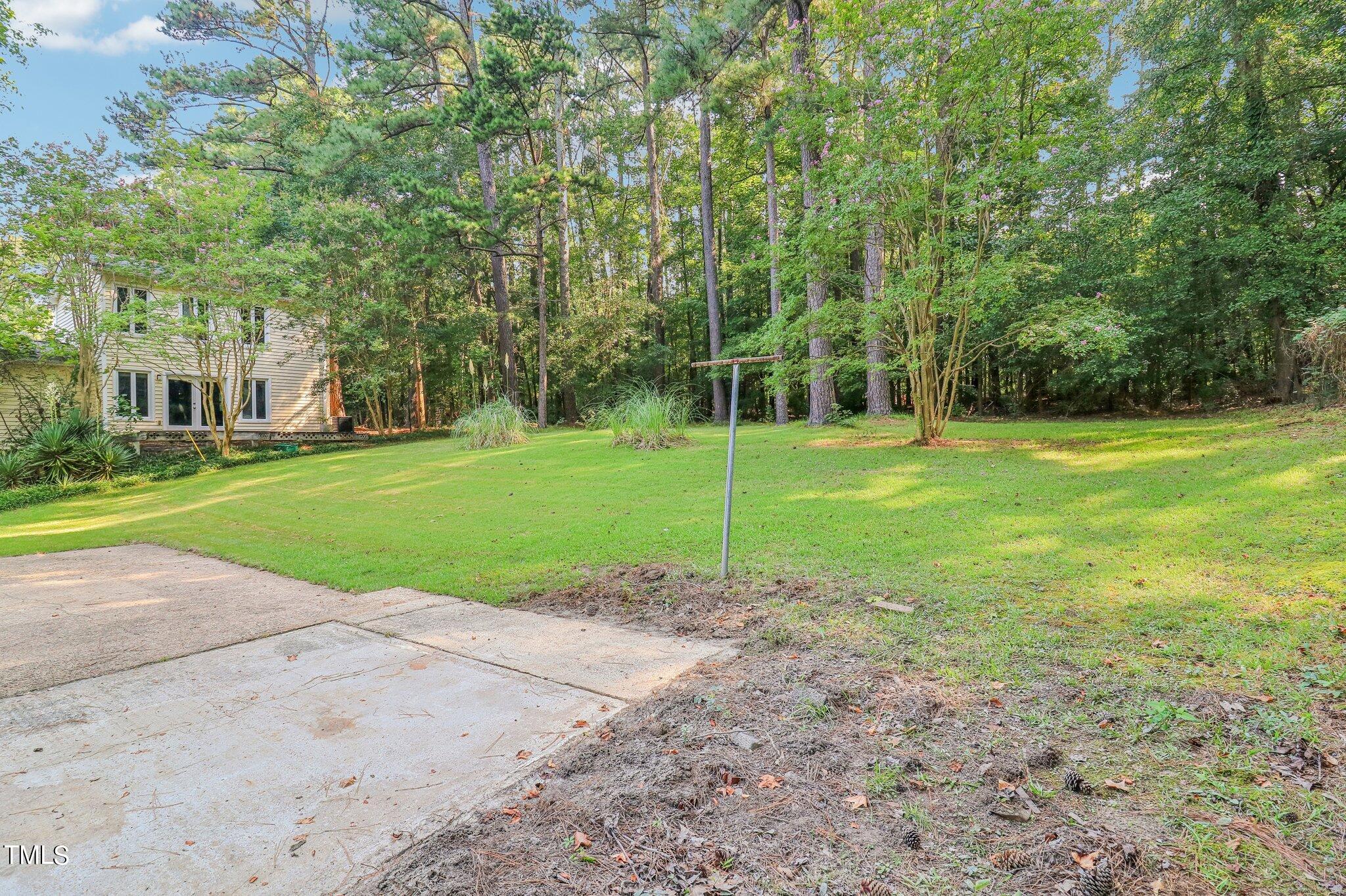 916 Chatham Lane Raleigh, NC 27610 - Photo 20 of 23 Chatham Ln-026
