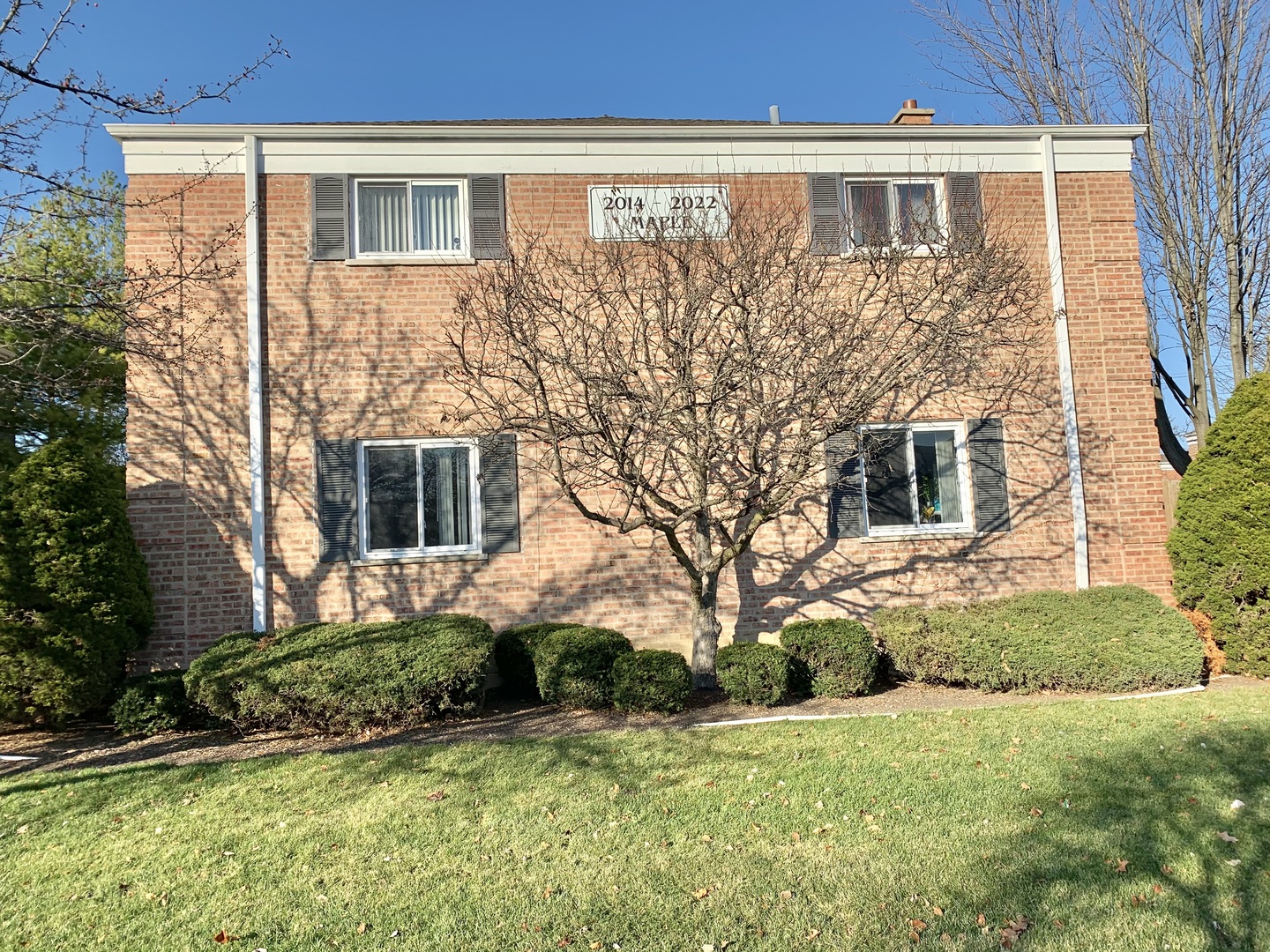 2016 Maple Avenue Northbrook, IL 60062 - Photo 5 of 40