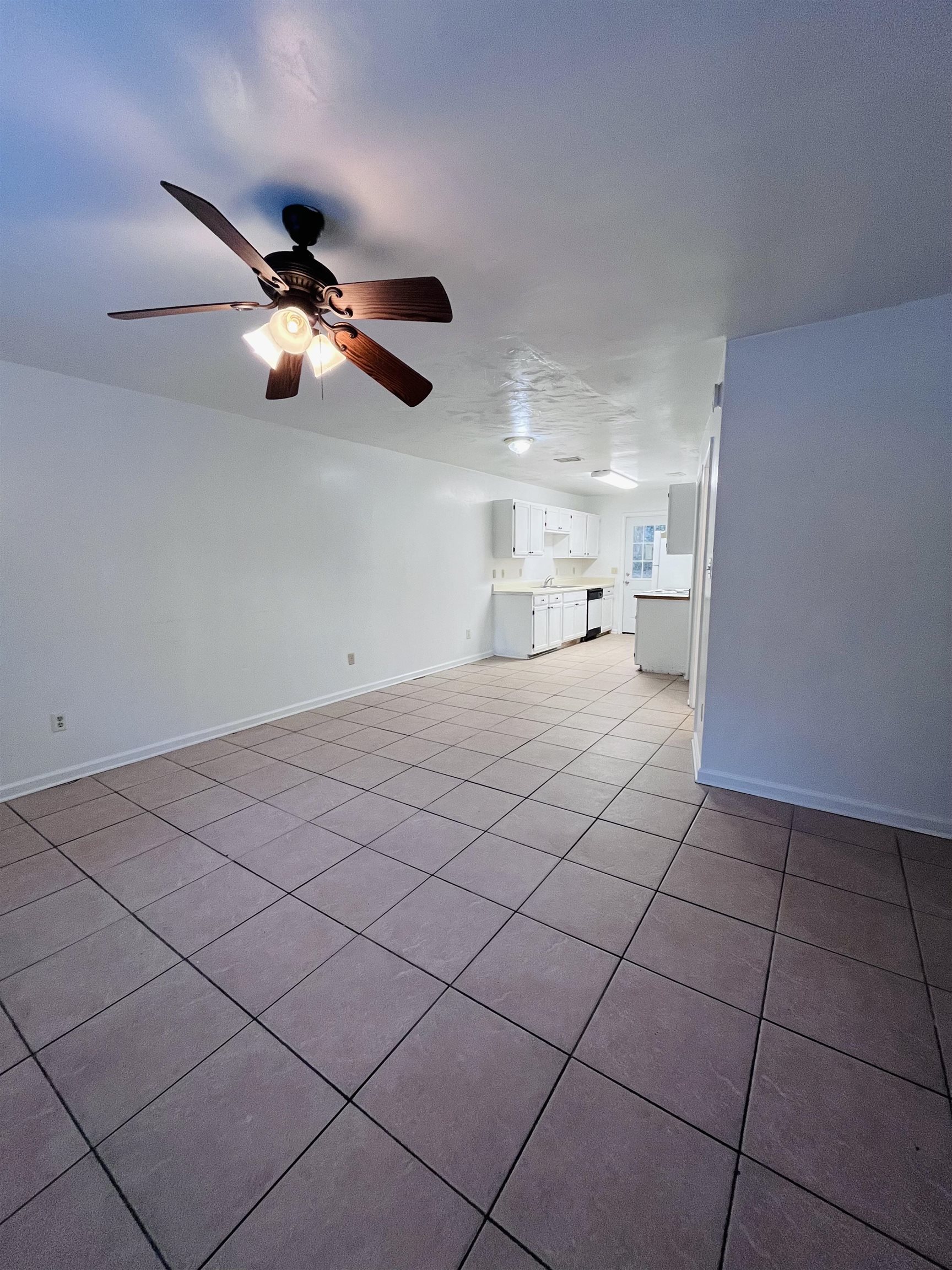 1285 Rumba Lane, Unit B Tallahassee, FL 32304 - Photo 13 of 21