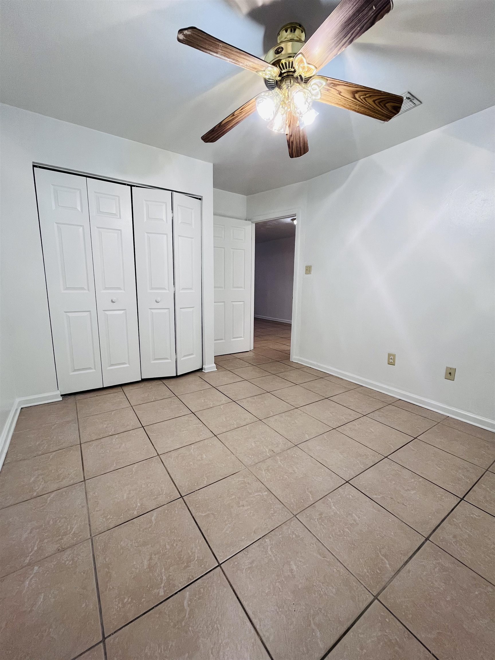 1285 Rumba Lane, Unit B Tallahassee, FL 32304 - Photo 20 of 21